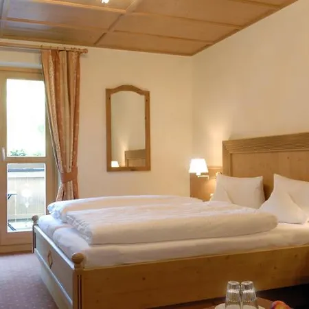 Landhaus Strobl Am See 3*