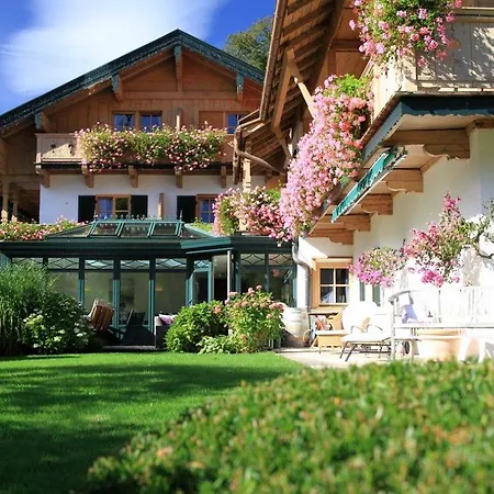 Landhaus Strobl Am See