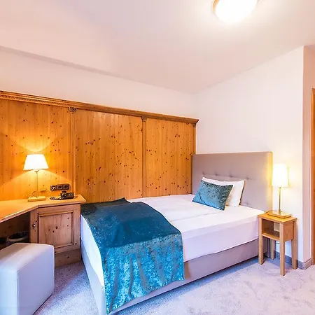 Landhaus Strobl Am See Hotell Bad Wiessee